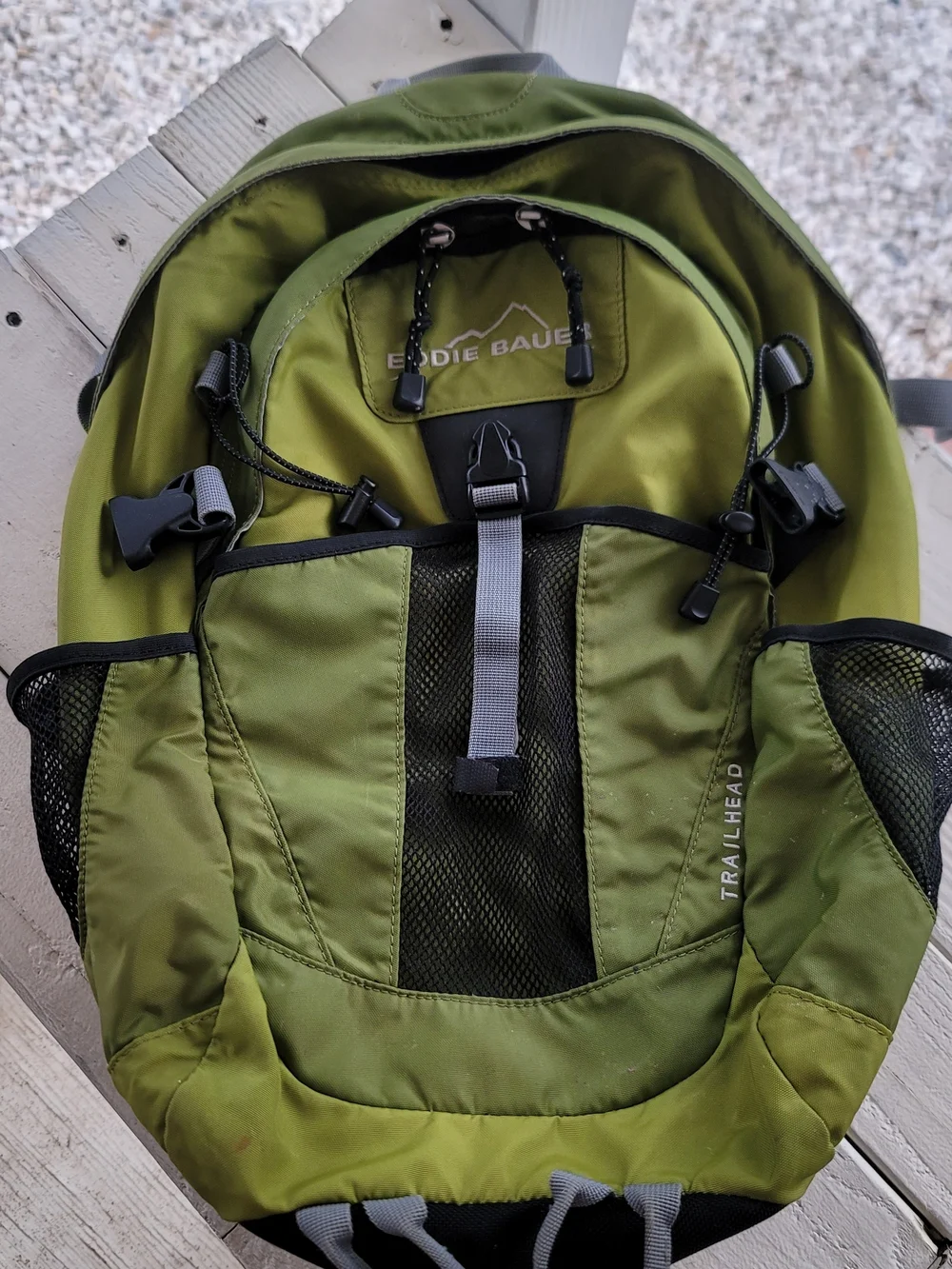 Eddie Bauer Trailhead Olive Green and Black Hiking Backpack